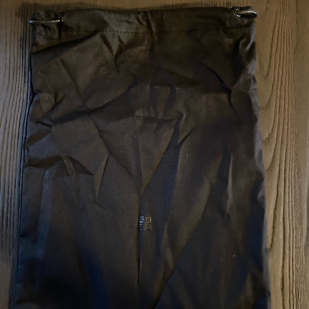 Givenchy bag - Picture 5 of 11